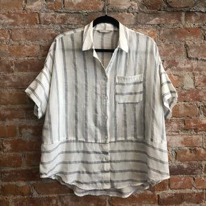 Women’s Athleta Button Shirt